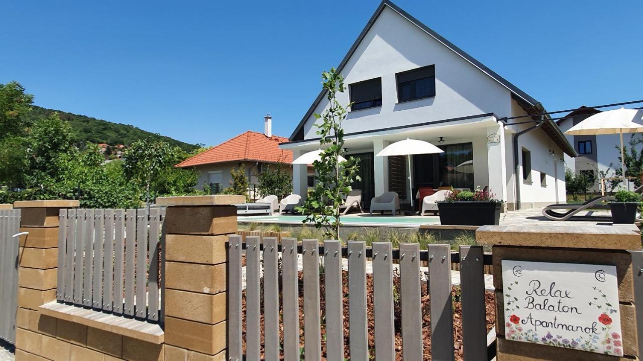 Relax Balaton Apartmanok Balatonfüred Exterior foto