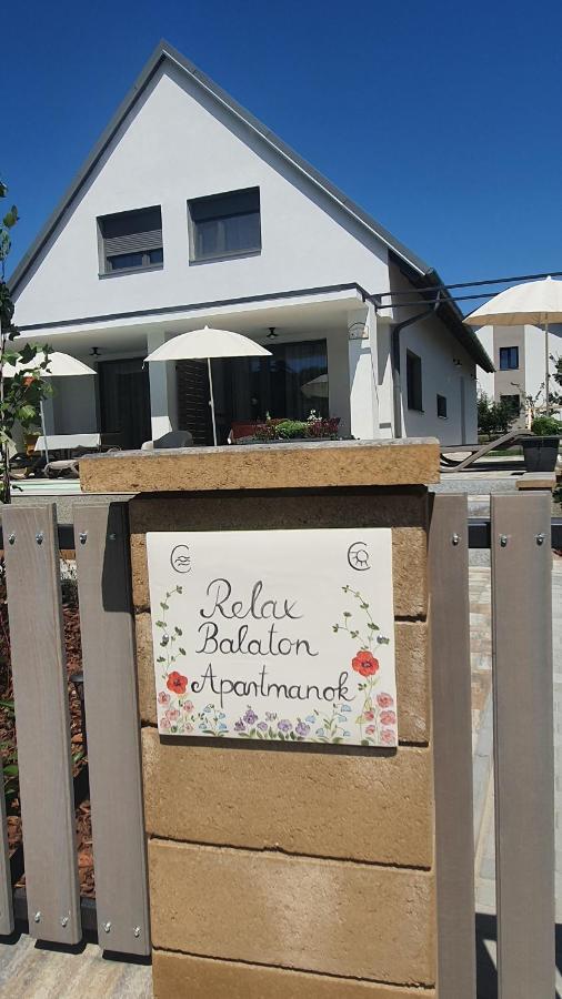 Relax Balaton Apartmanok Balatonfüred Exterior foto