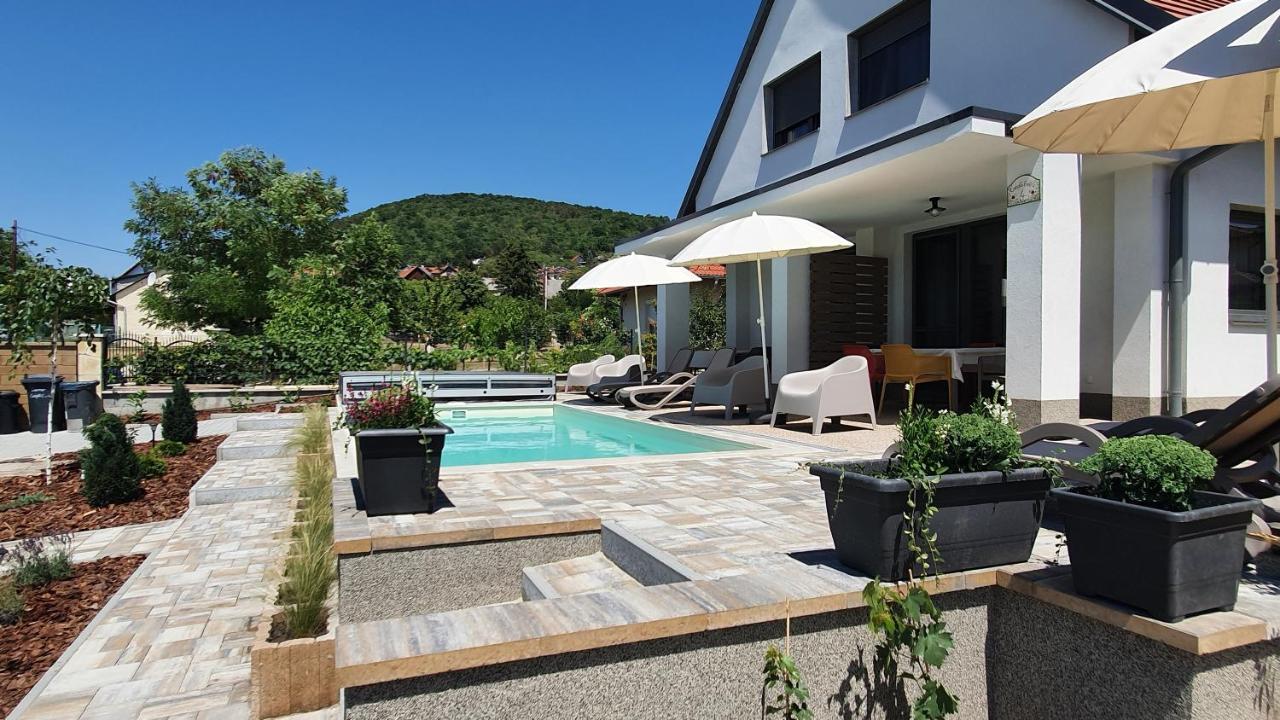 Relax Balaton Apartmanok Balatonfüred Exterior foto