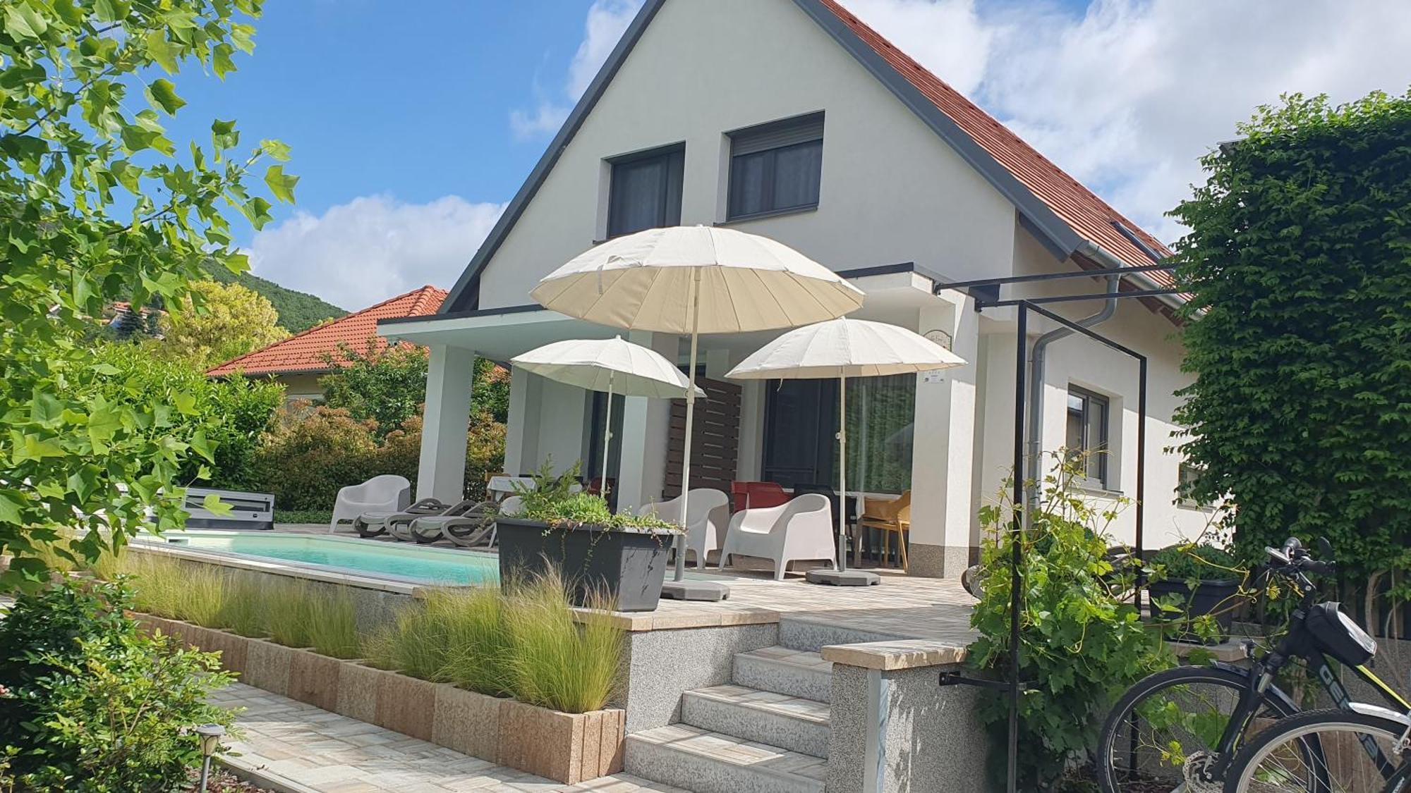 Relax Balaton Apartmanok Balatonfüred Exterior foto